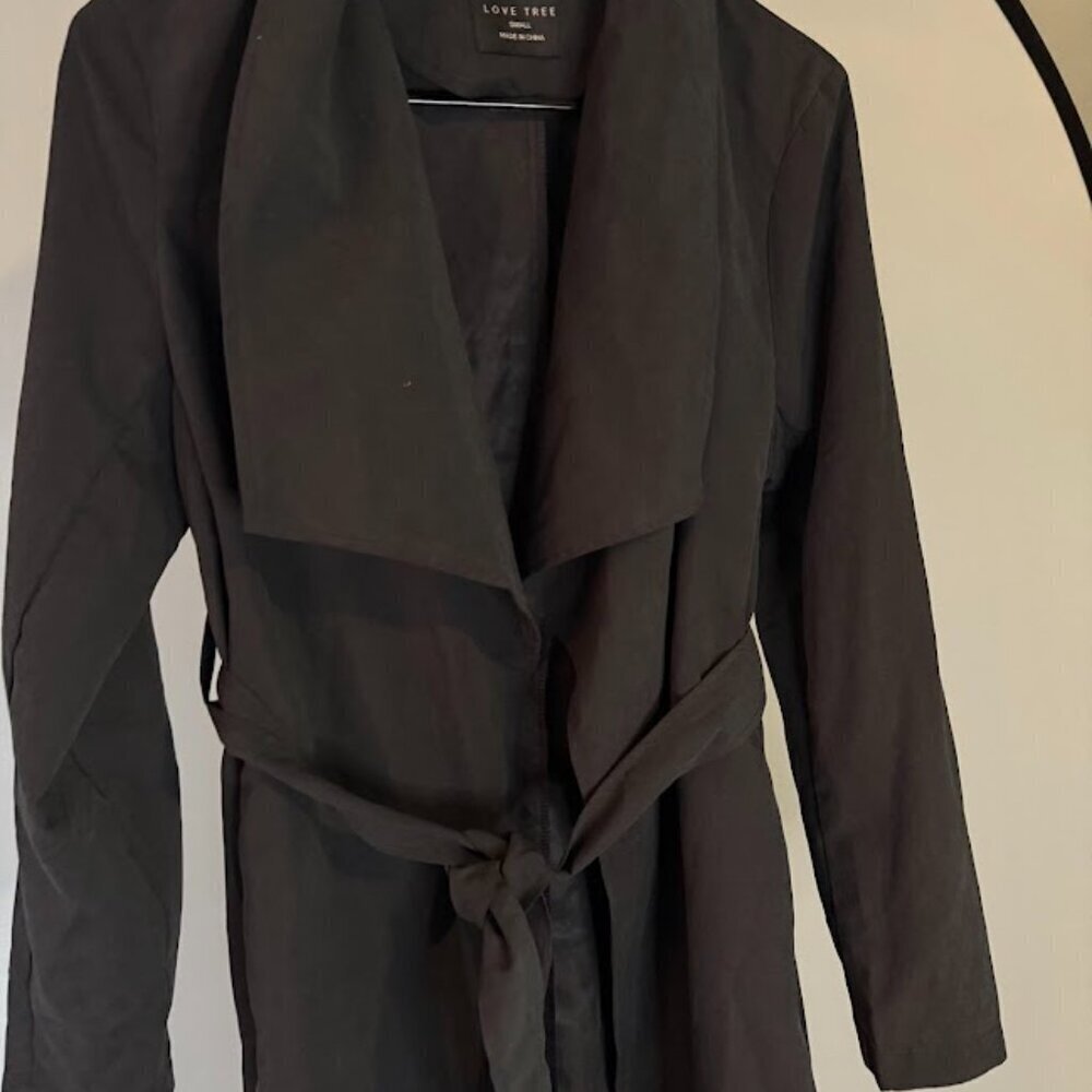 Love Tree Black Lightweight Trench Coat - Picture 2 of 5